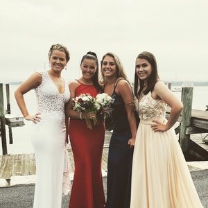 Meet your Posher, Tess